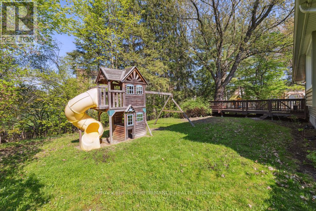 2045 Deerhurst Court