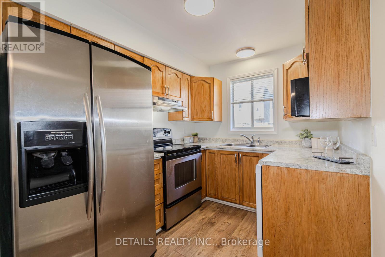 2592 Crosscut Terrace