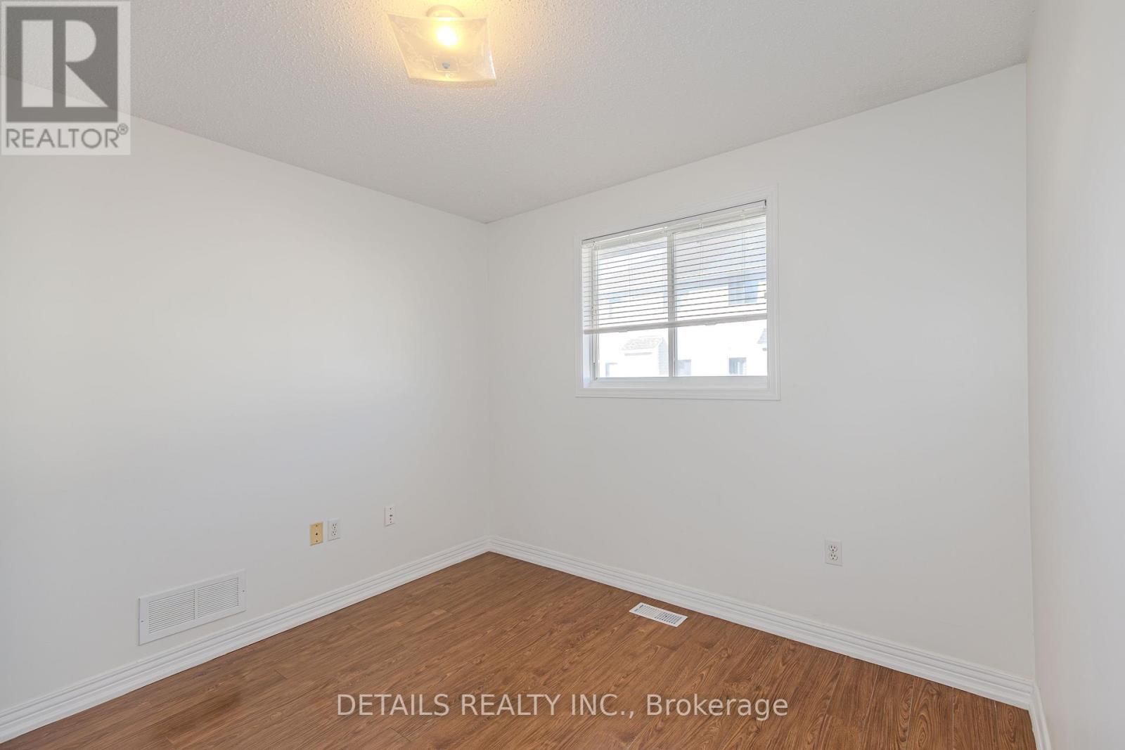 2592 Crosscut Terrace