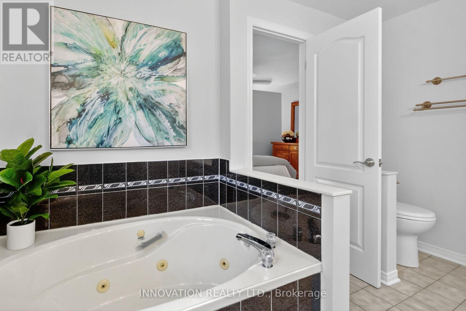 35 - 9 Winterburn Terrace