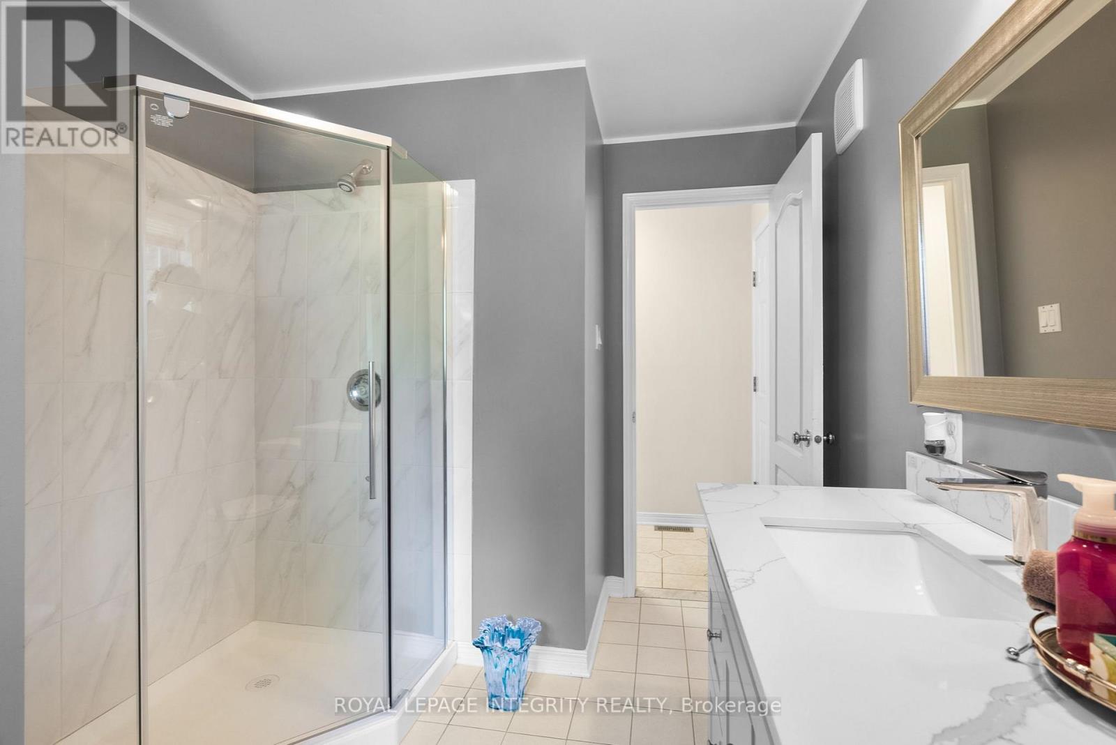 22 Marchbrook Circle