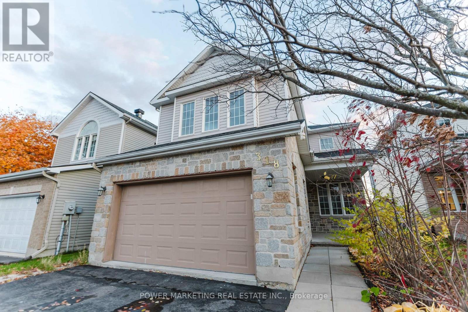 318 Rustic Hills Crescent