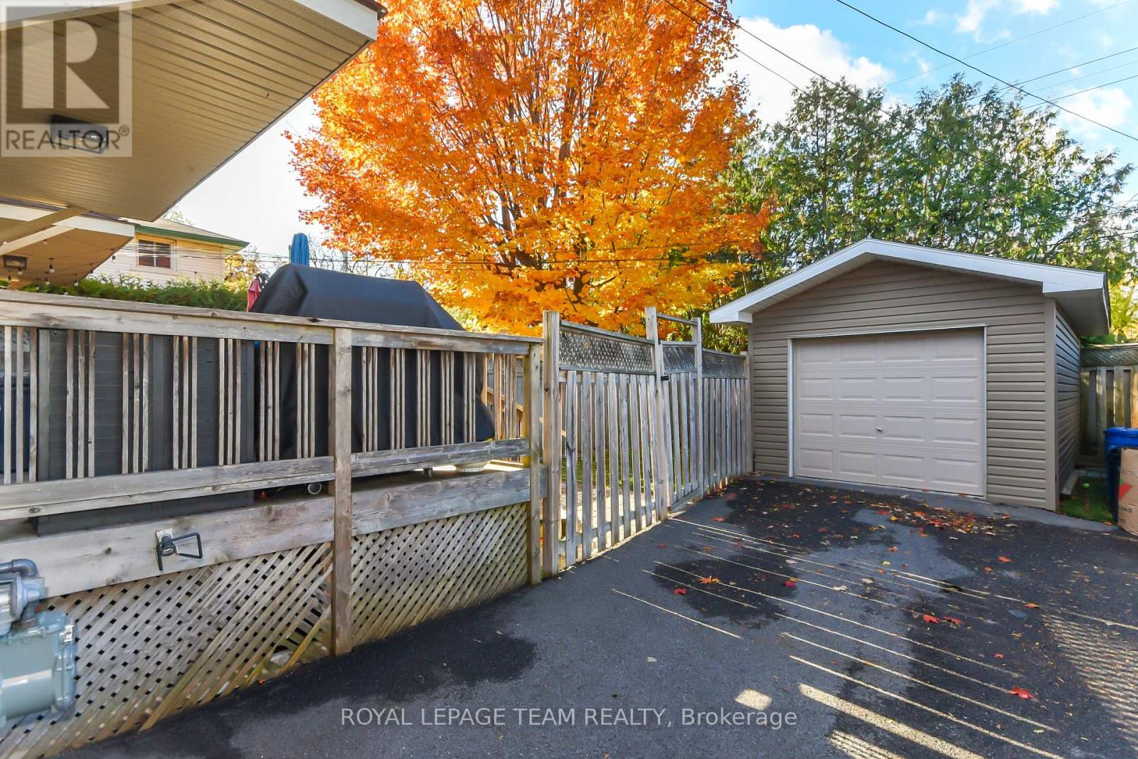 902 Broadview Avenue