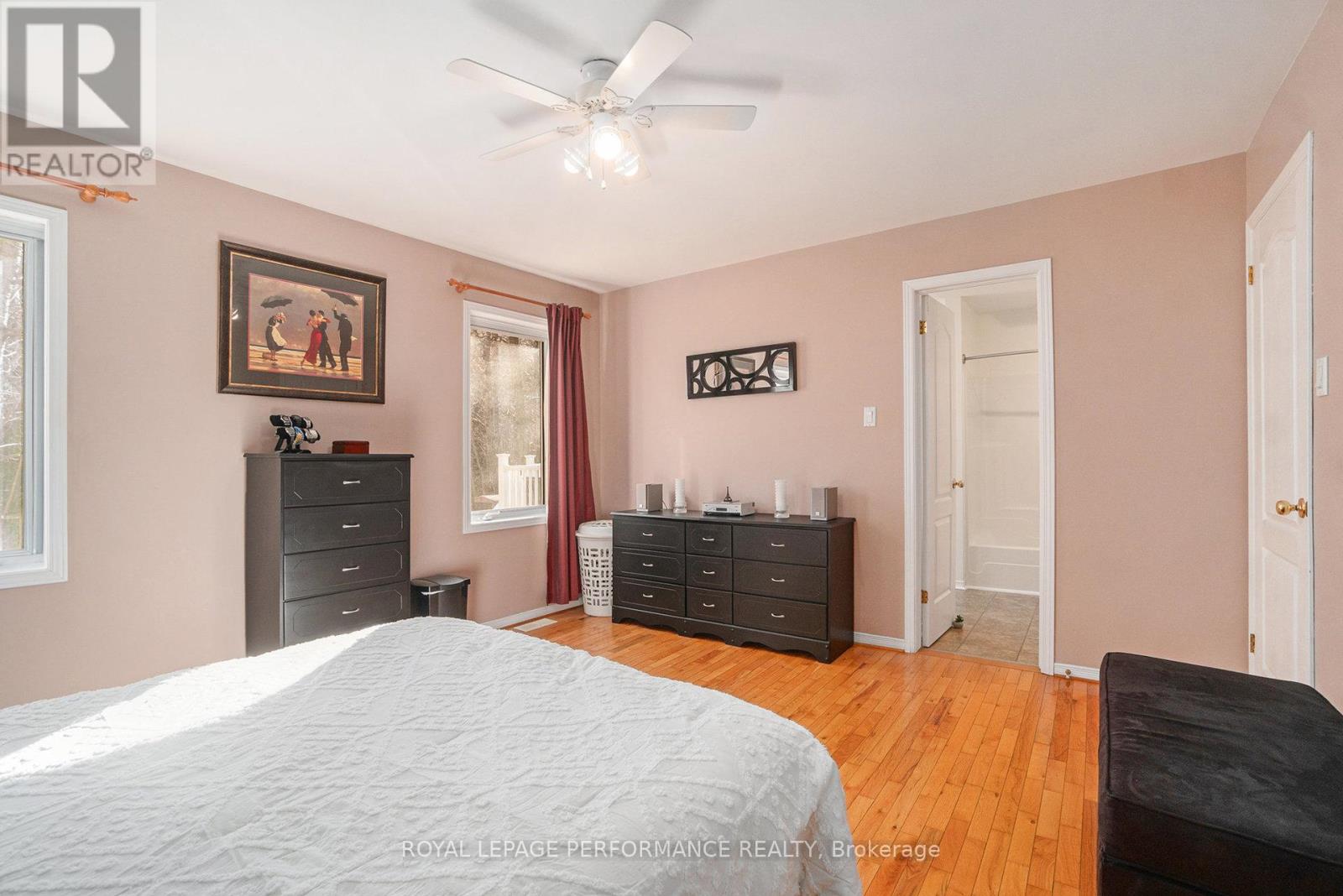 164 Cardinal Crescent