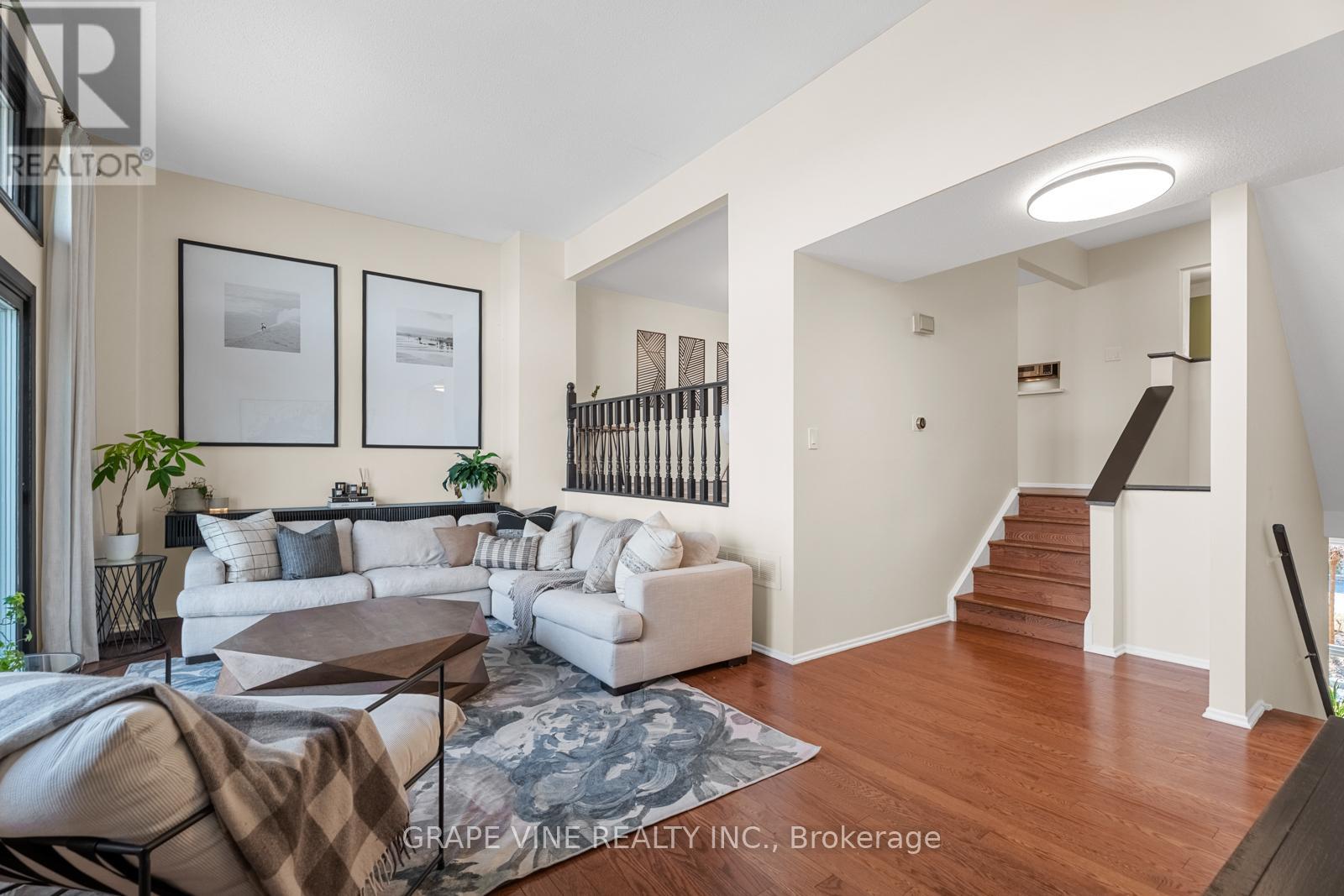 29 - 655 Richmond Road