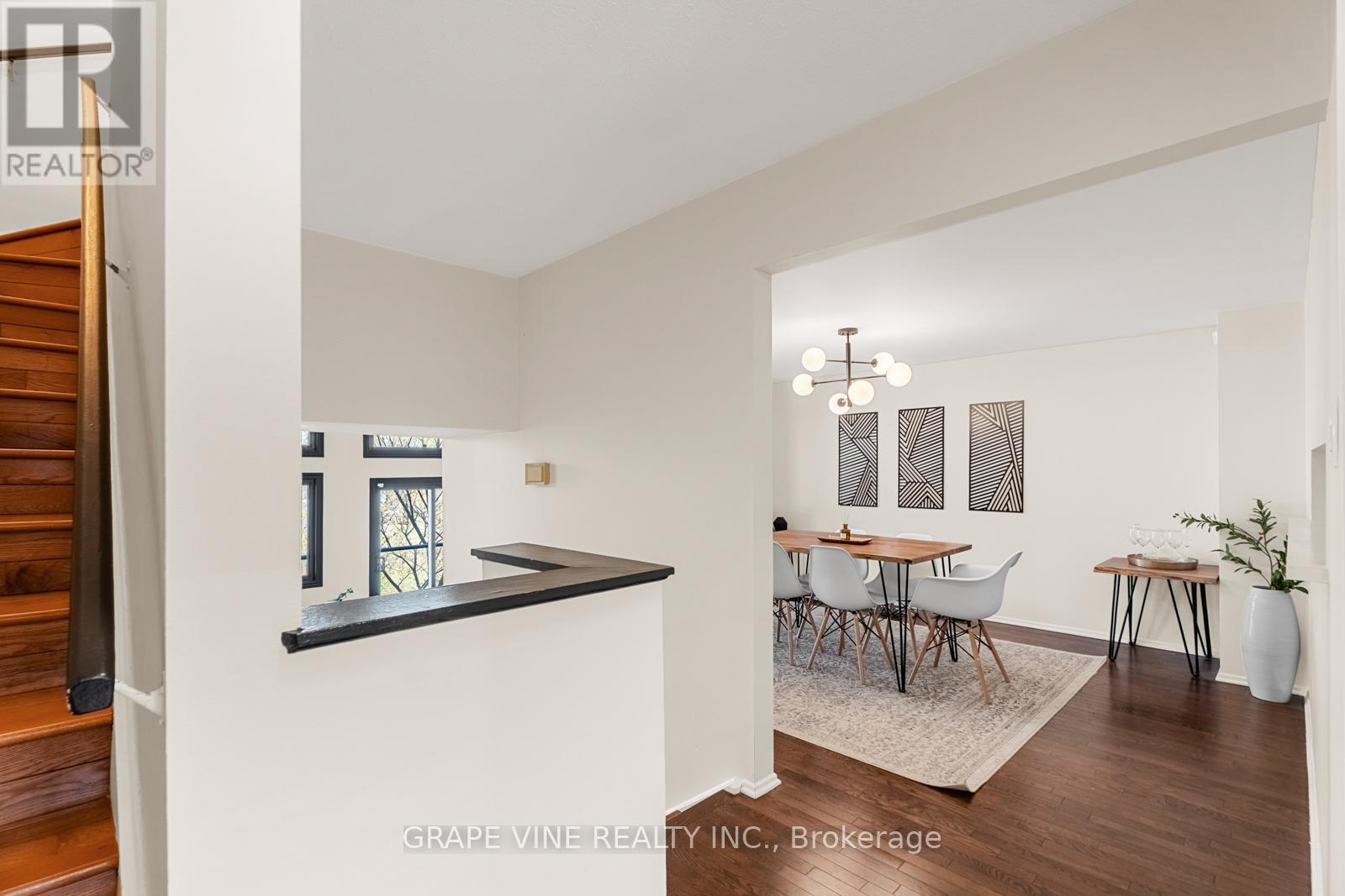 29 - 655 Richmond Road