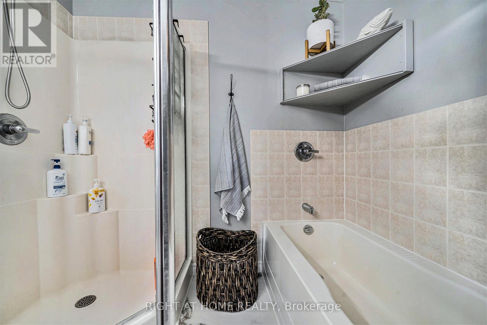 C - 137 Oldfield Street