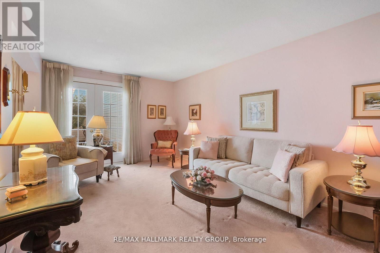 625 Trelawny Private