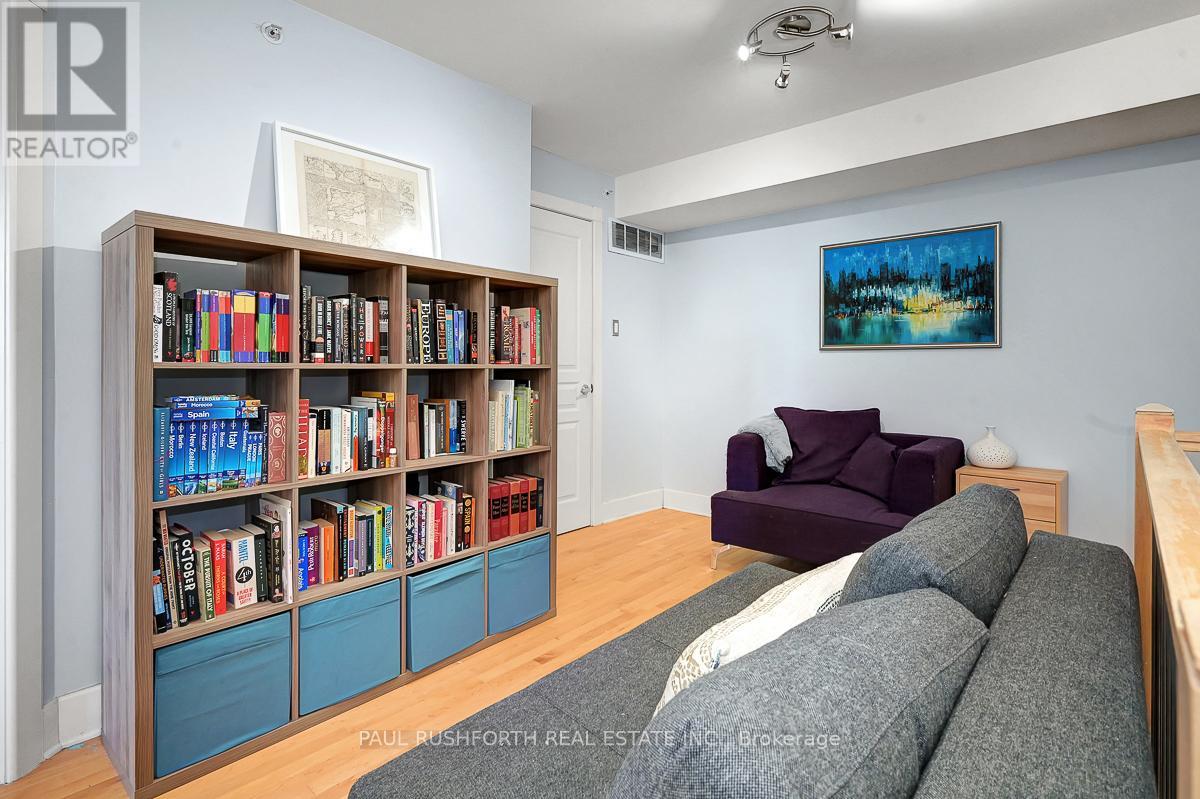 B303 - 124 Guigues Avenue