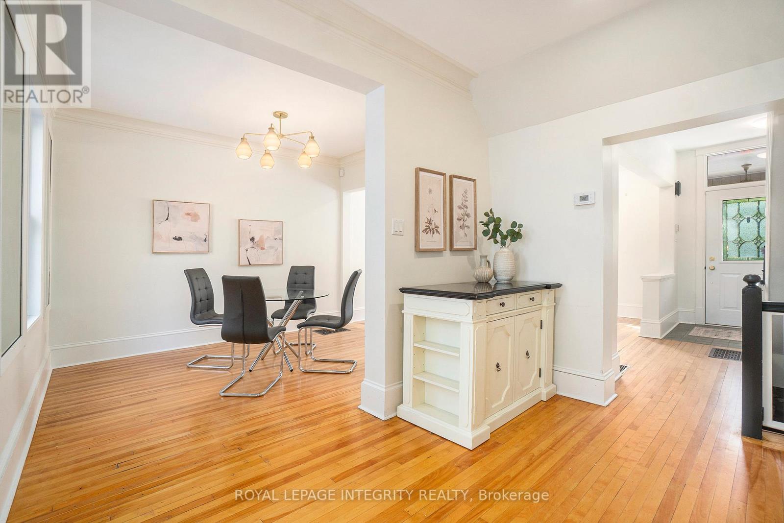 115 Springhurst Avenue