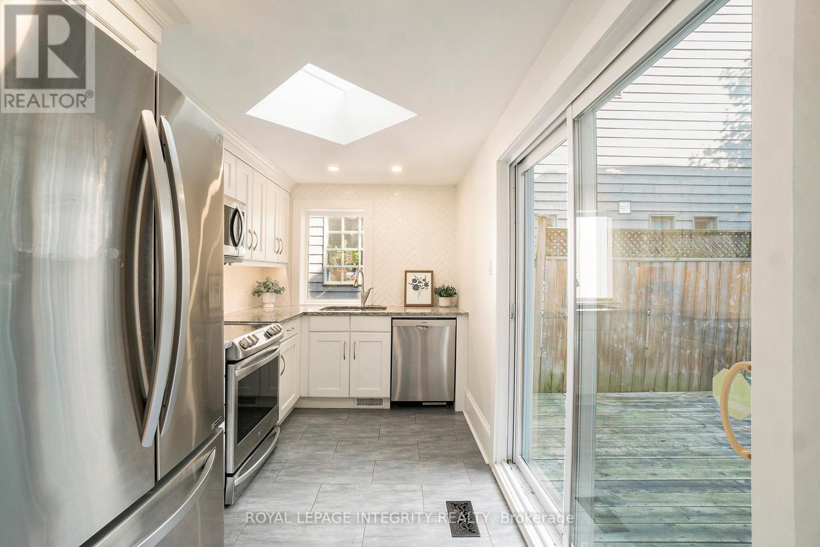 115 Springhurst Avenue