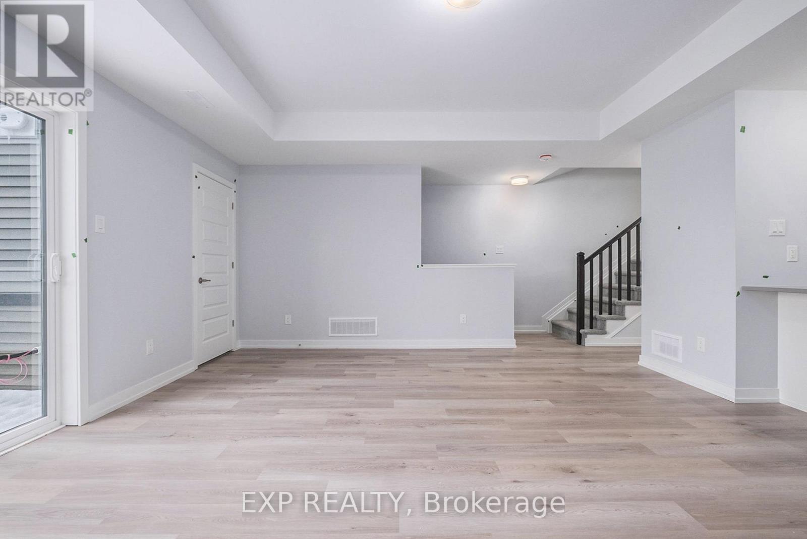 Lot1566 Tobiano Private