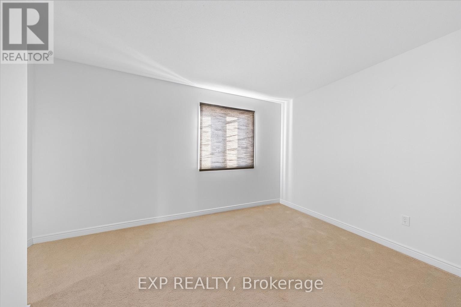 69 Steele Park Private