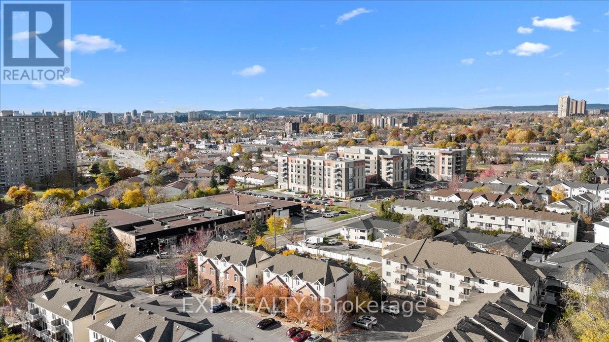 69 Steele Park Private