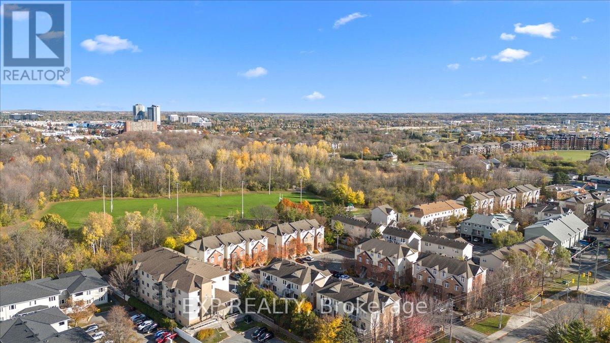 69 Steele Park Private