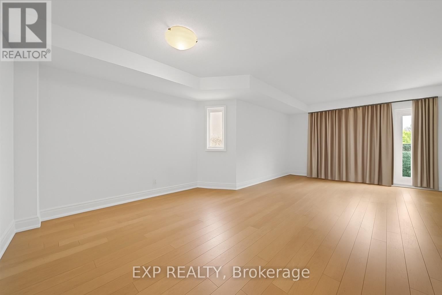 69 Steele Park Private