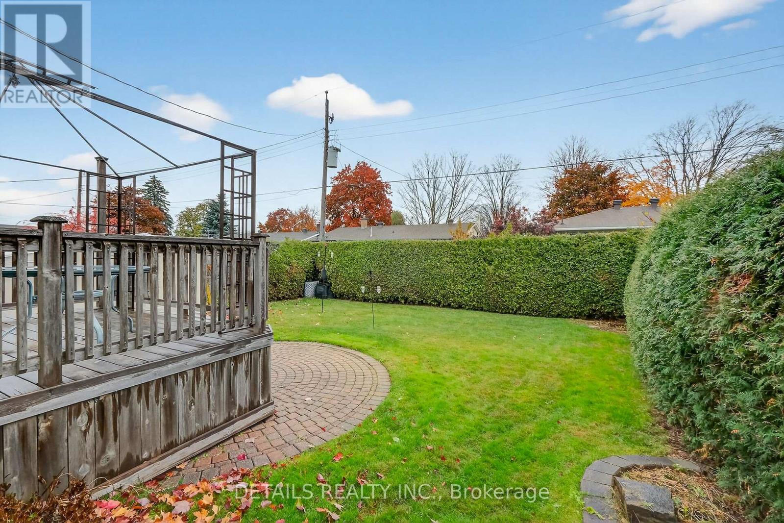 1031 Connaught Avenue