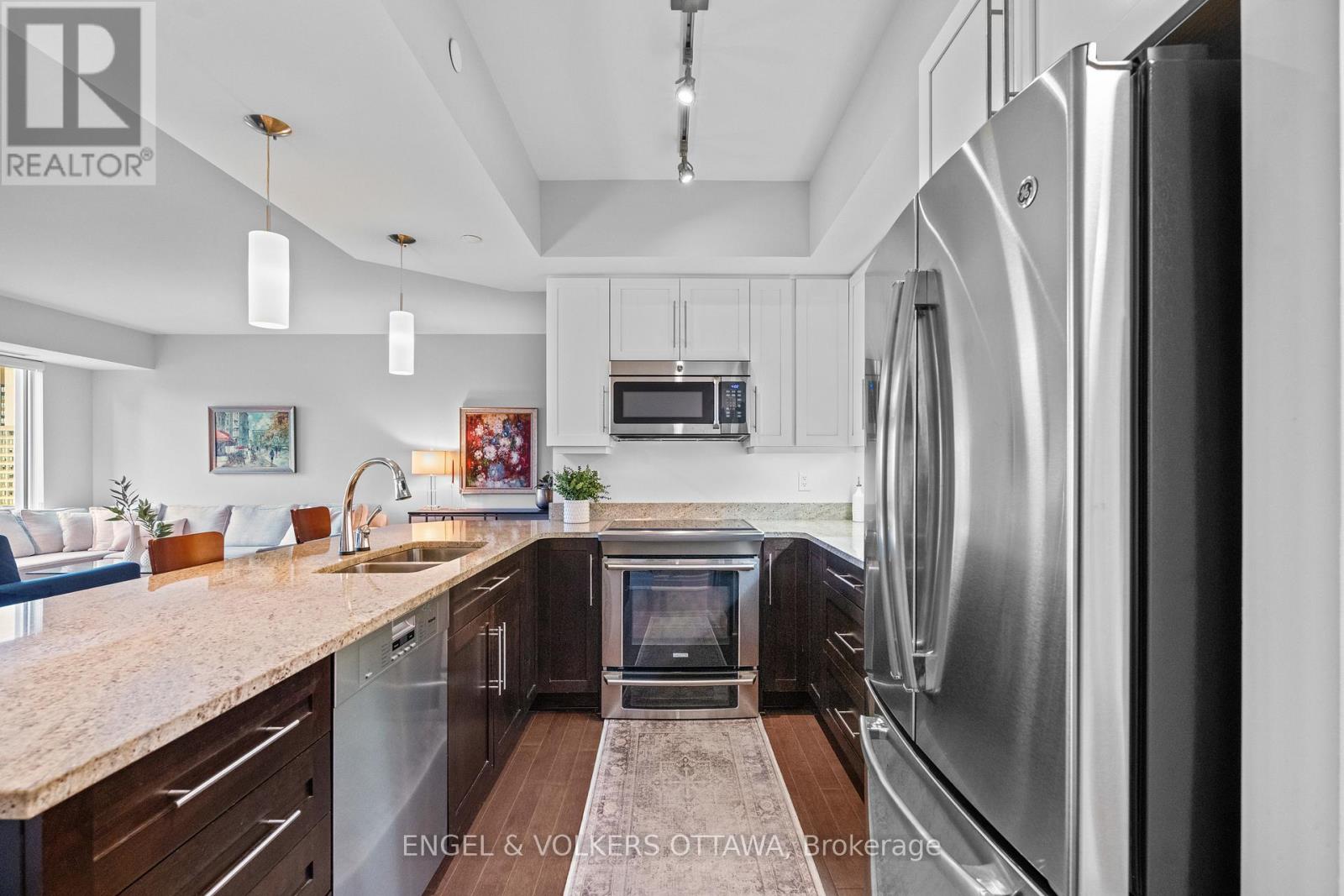 1002 - 108 Lisgar Street