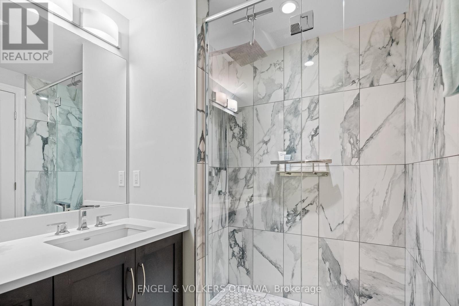 1002 - 108 Lisgar Street