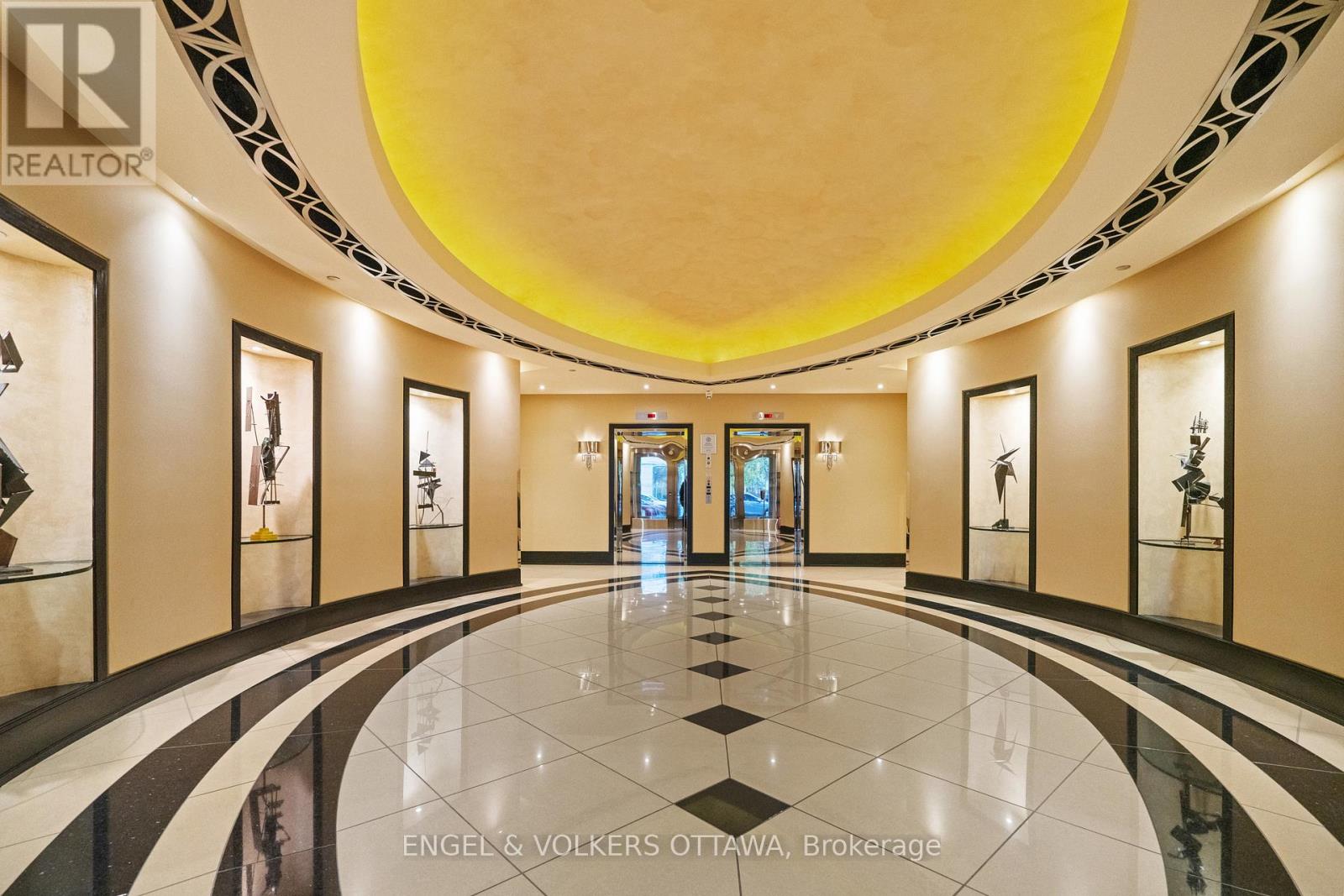 1002 - 108 Lisgar Street