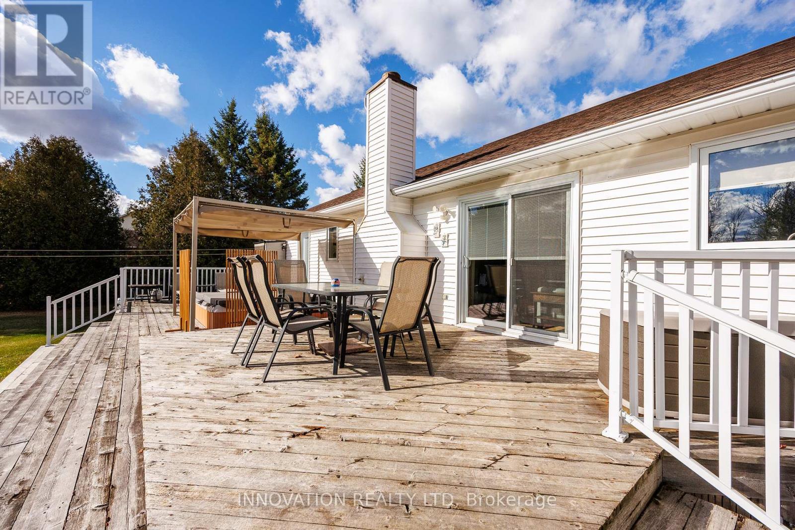 201 Greystone Crescent