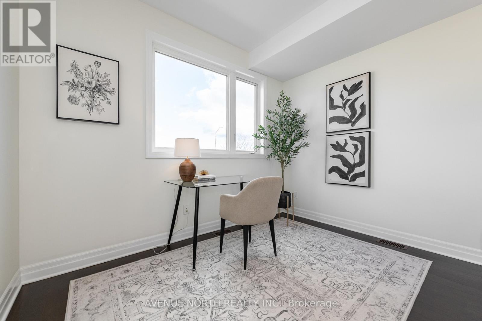 938 Woodroffe Avenue