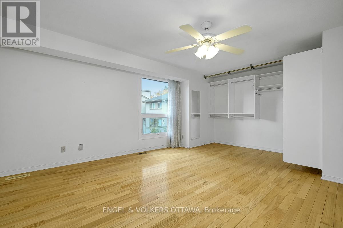 68 - 1947 Stonehenge Crescent