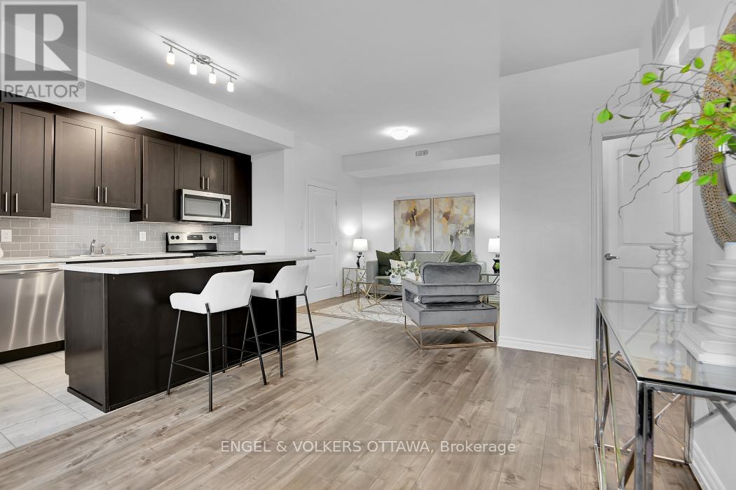 L - 50 Jaguar Private