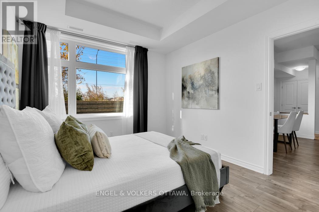 L - 50 Jaguar Private