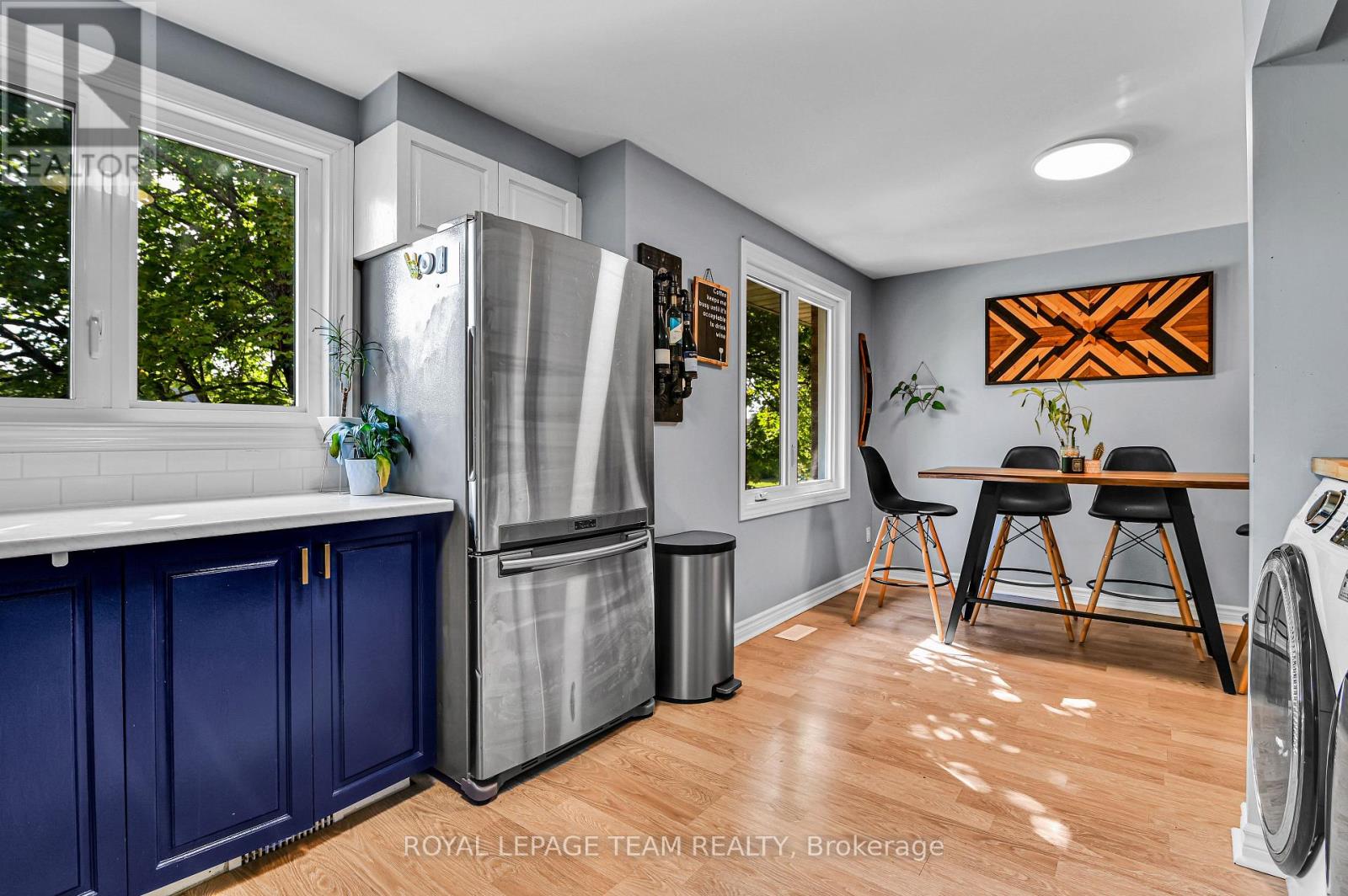 140 Centrepointe Drive