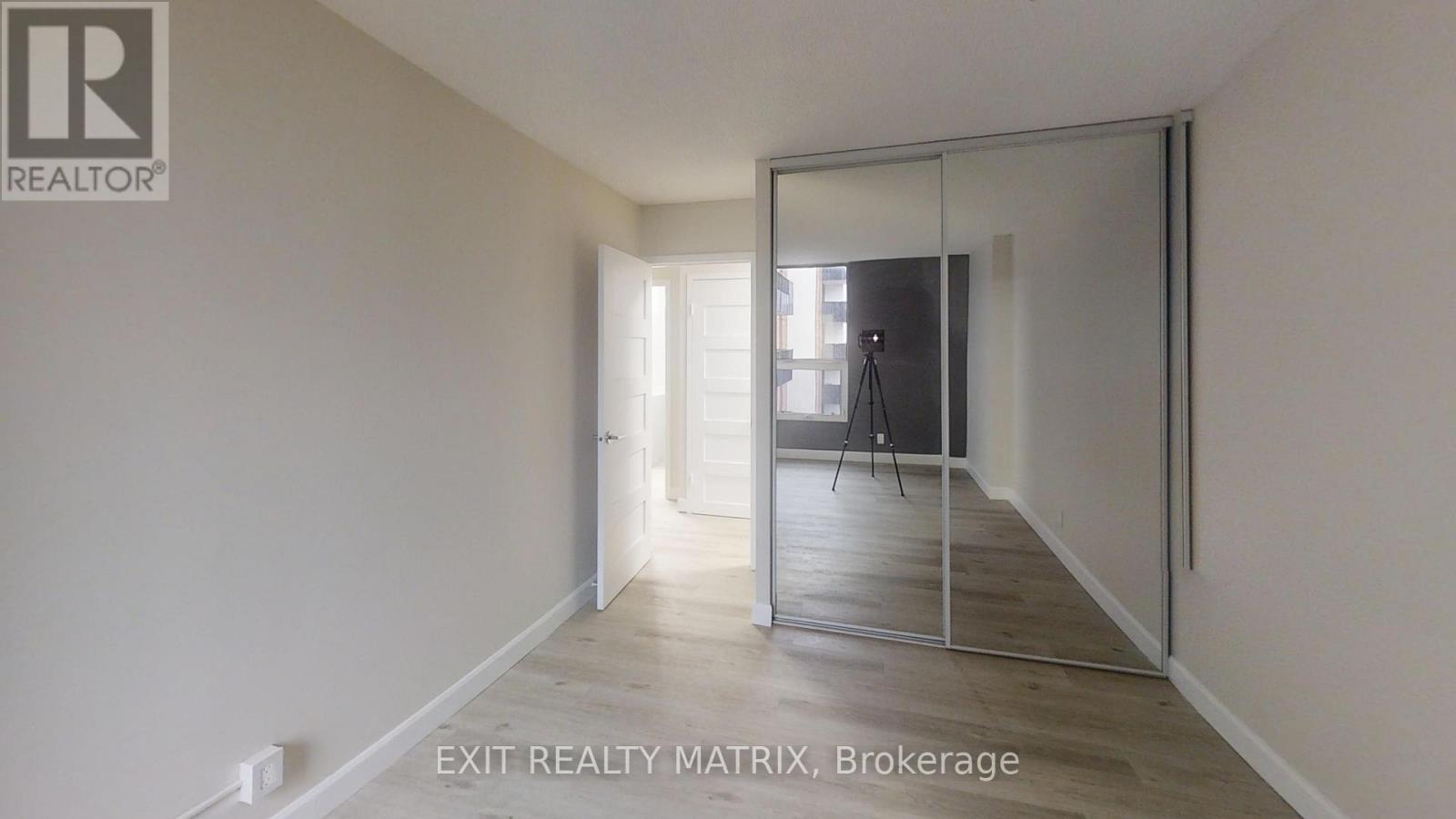 1011 - 2951 Riverside Drive