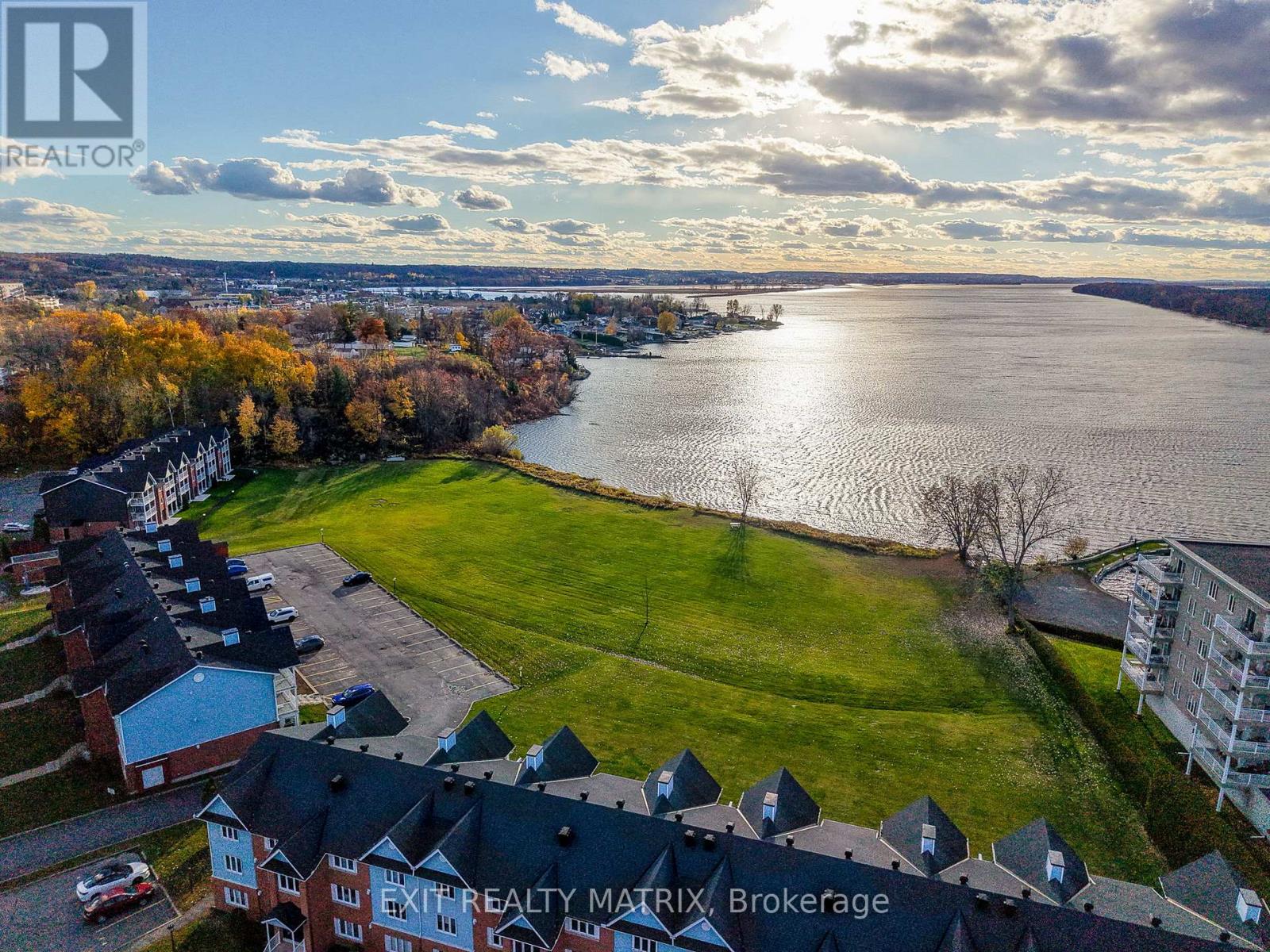 1c - 160 Edwards Street