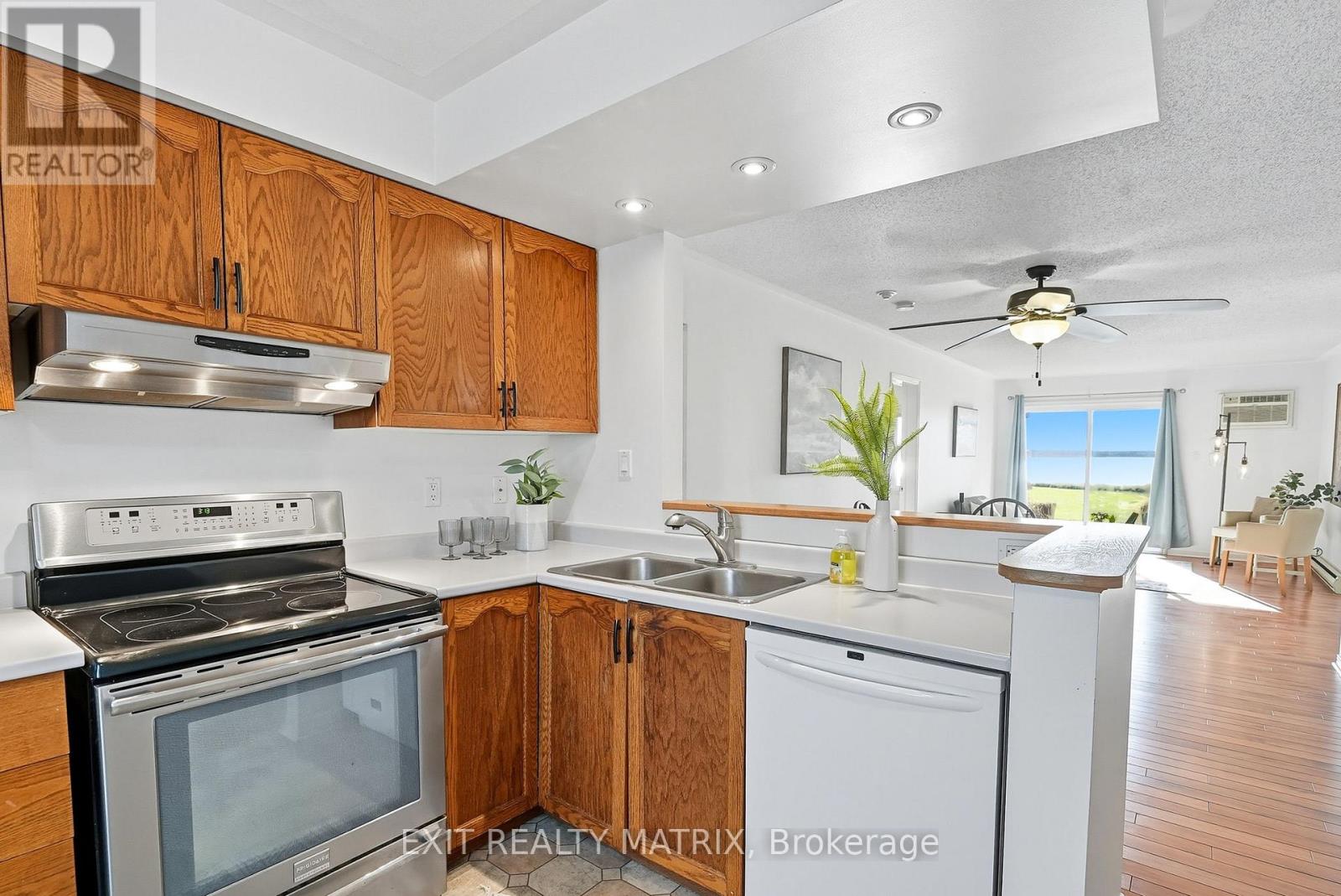 1c - 160 Edwards Street