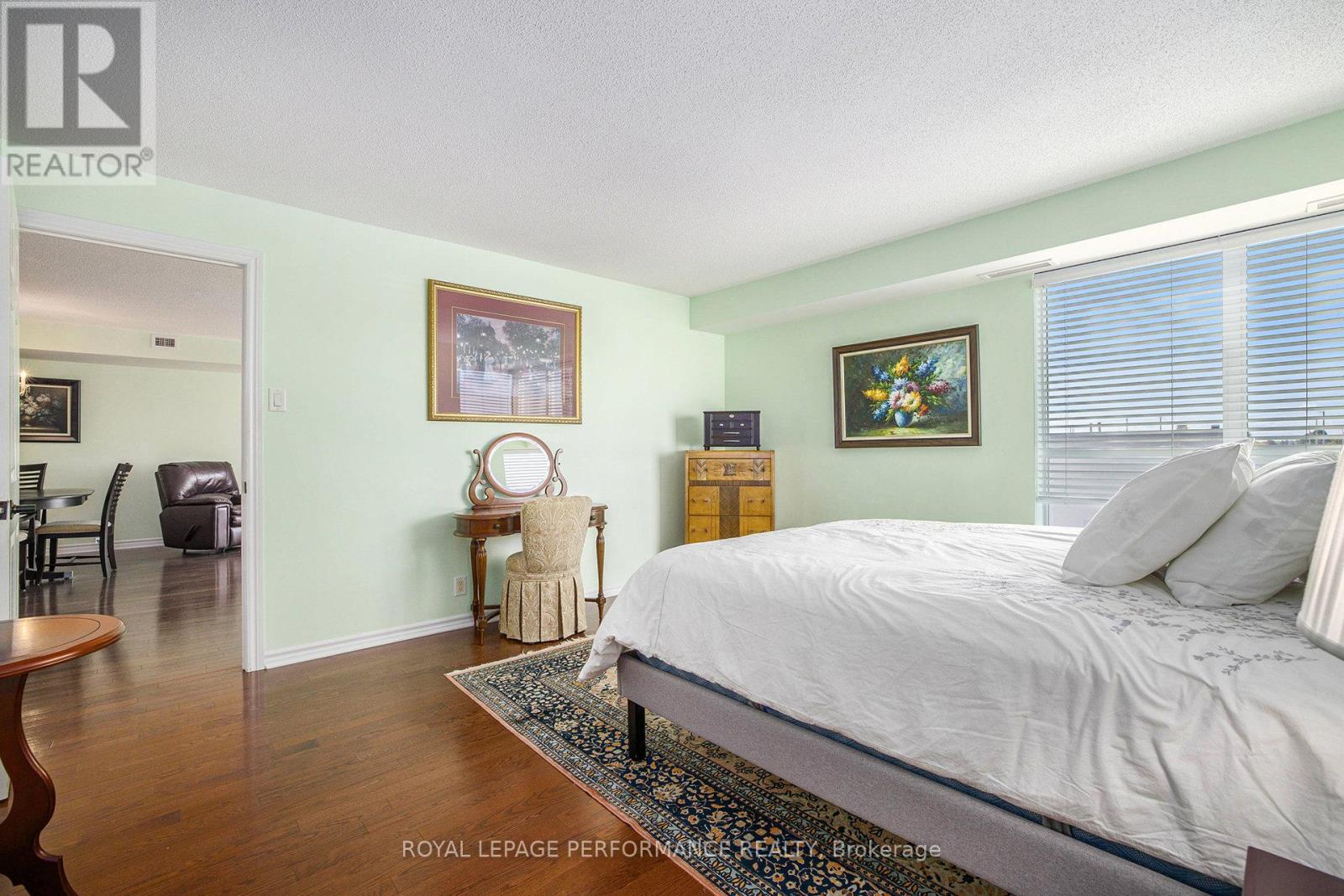 303 - 120 Grant Carman Drive