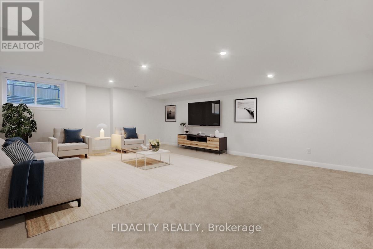 864 Moses Tennisco Street