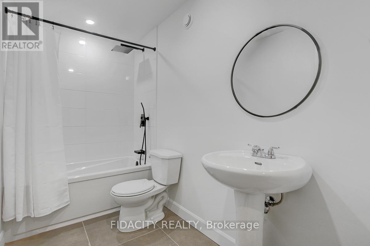 864 Moses Tennisco Street