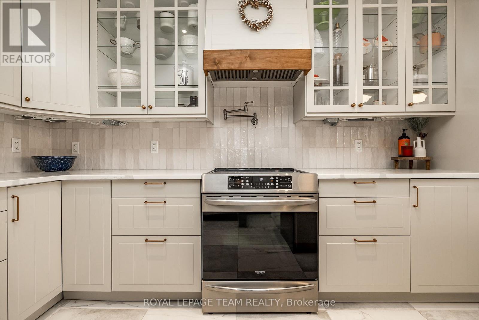 5910 Wood Duck Drive