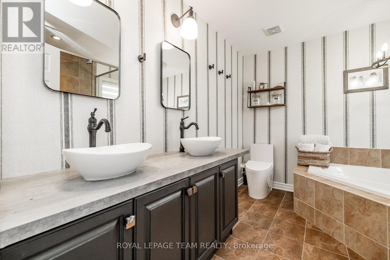 5910 Wood Duck Drive