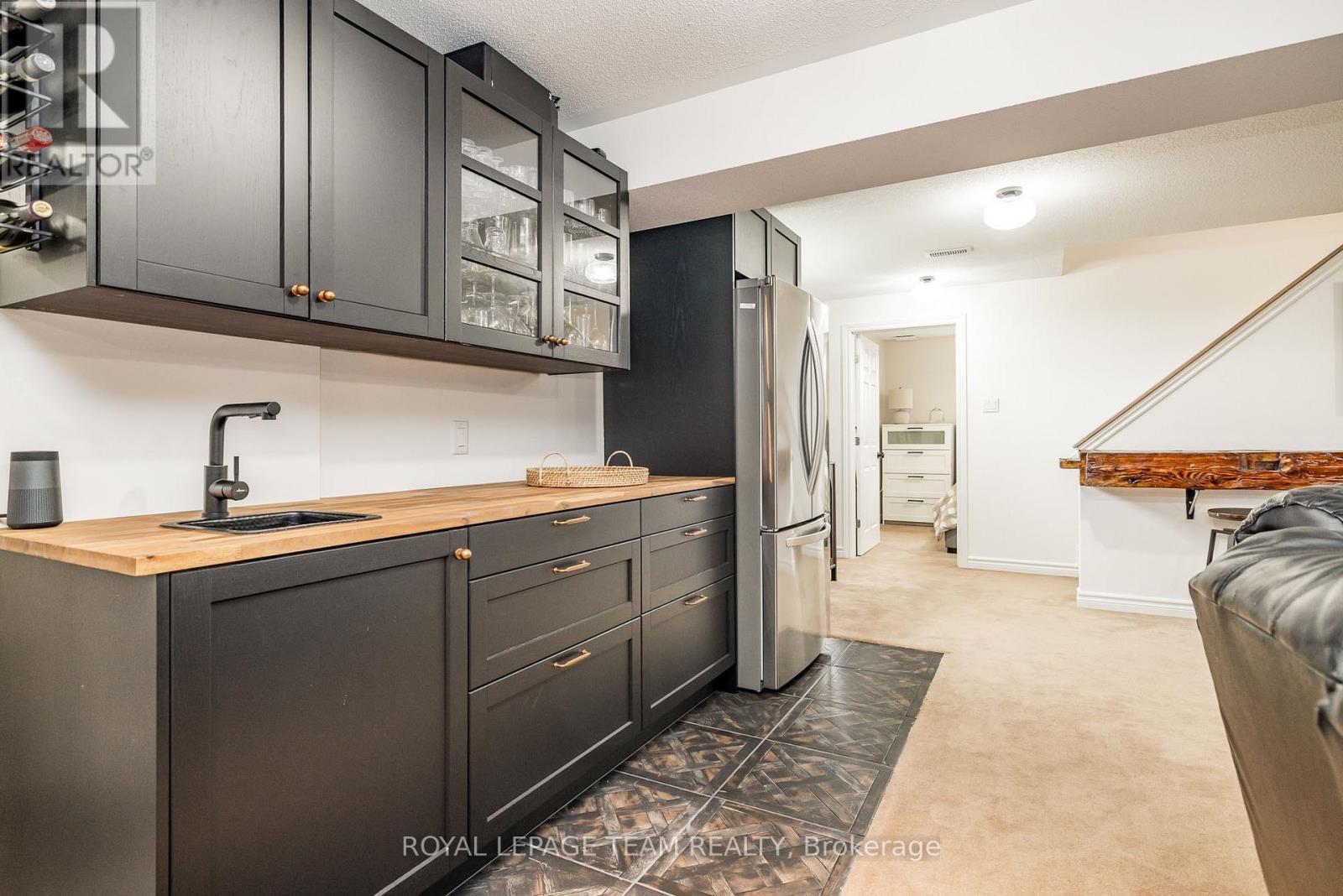 5910 Wood Duck Drive