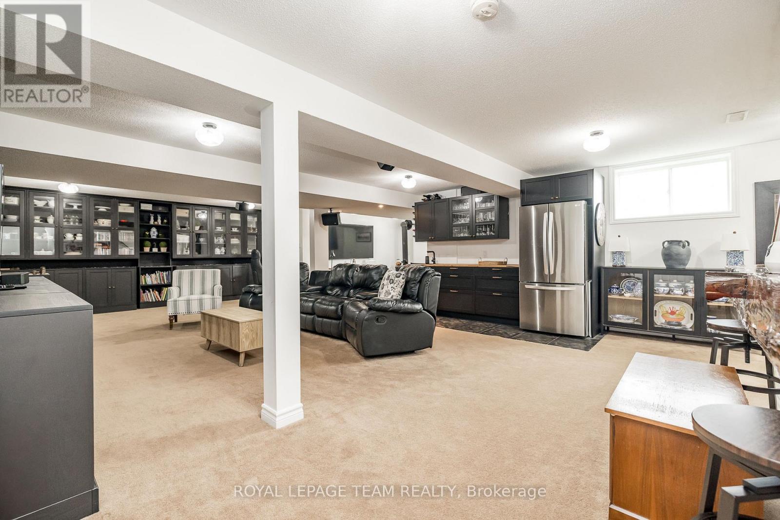 5910 Wood Duck Drive