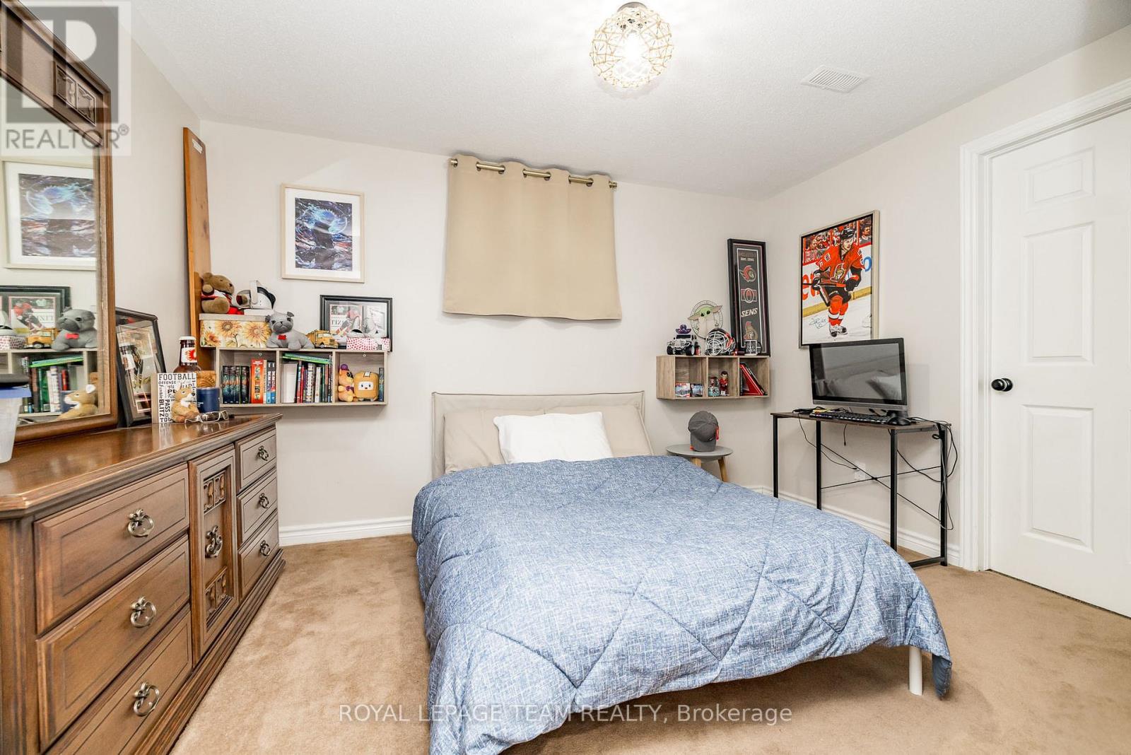 5910 Wood Duck Drive