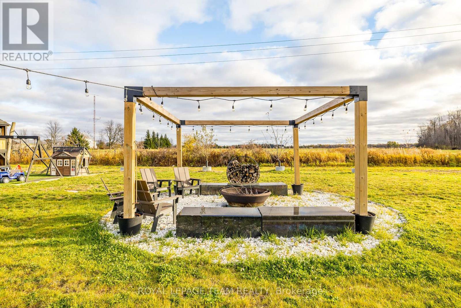 5910 Wood Duck Drive