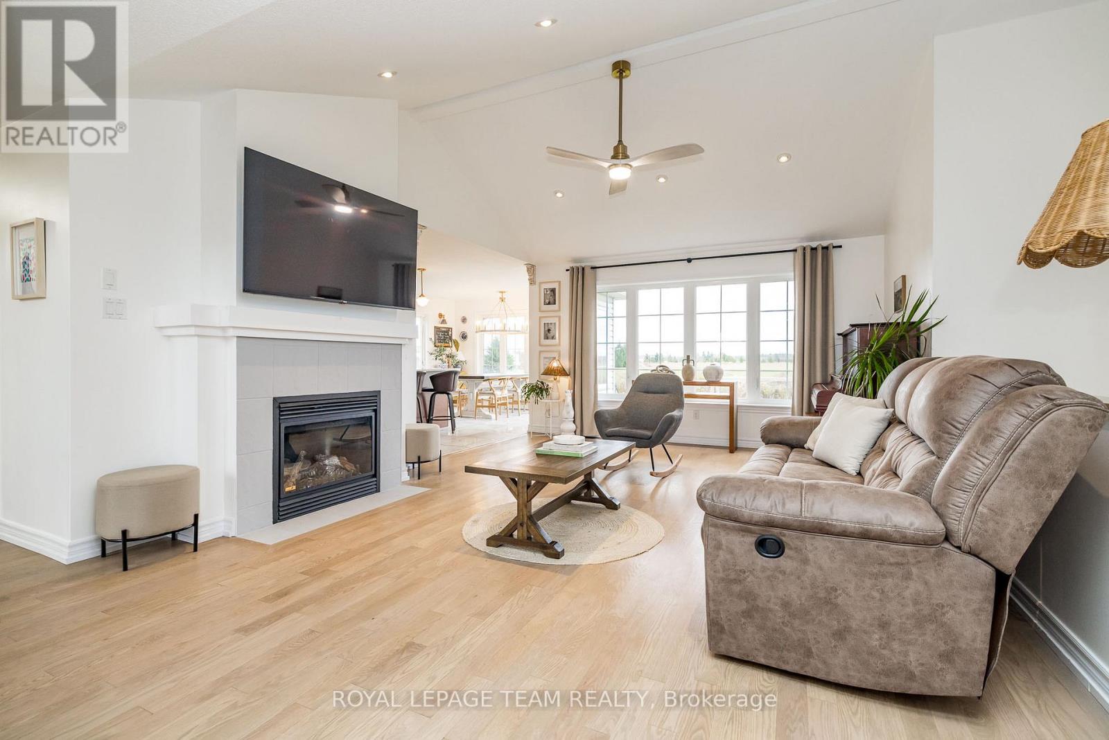 5910 Wood Duck Drive