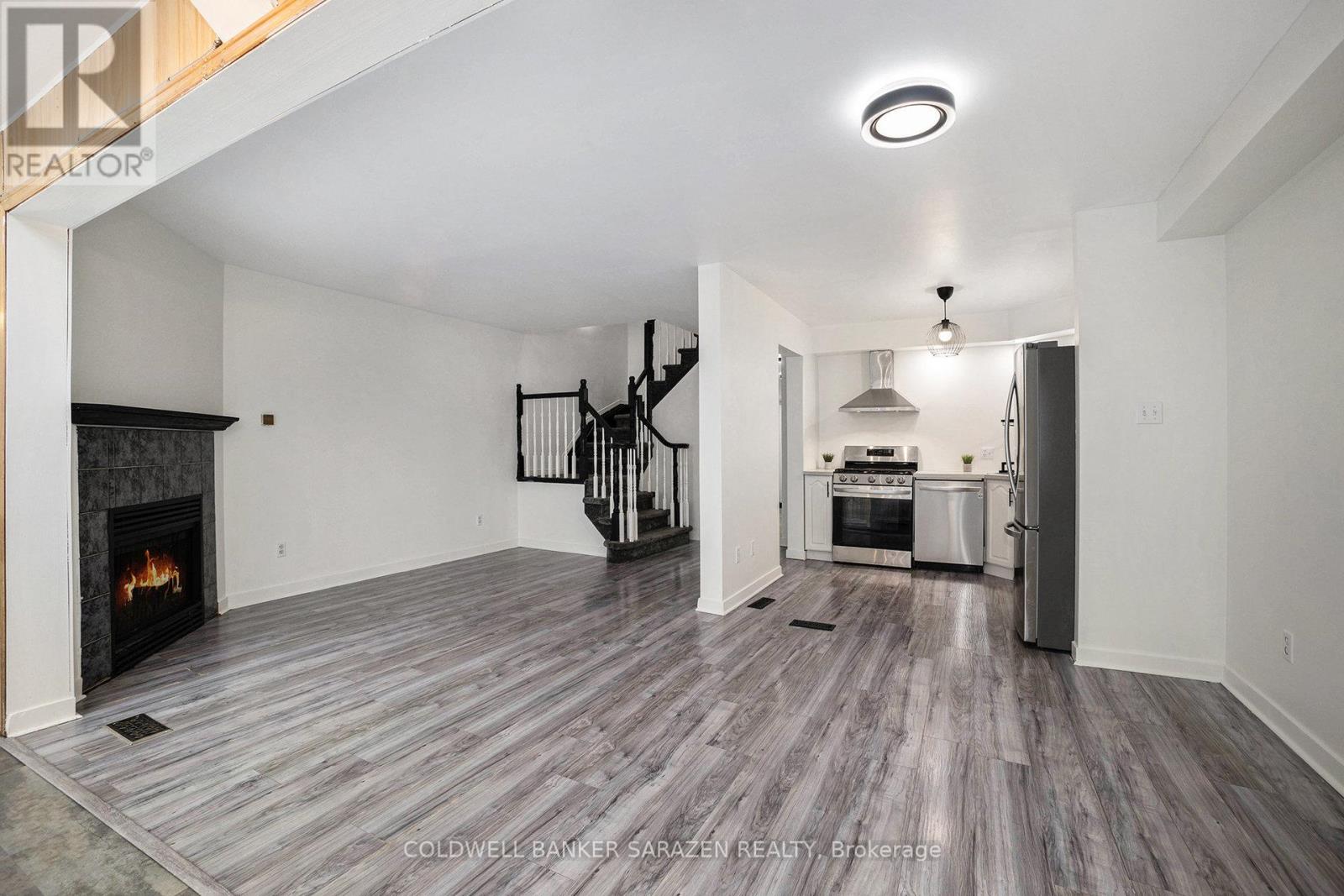 330 Fairbrooke Court