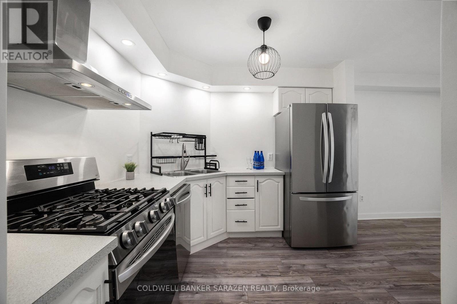 330 Fairbrooke Court