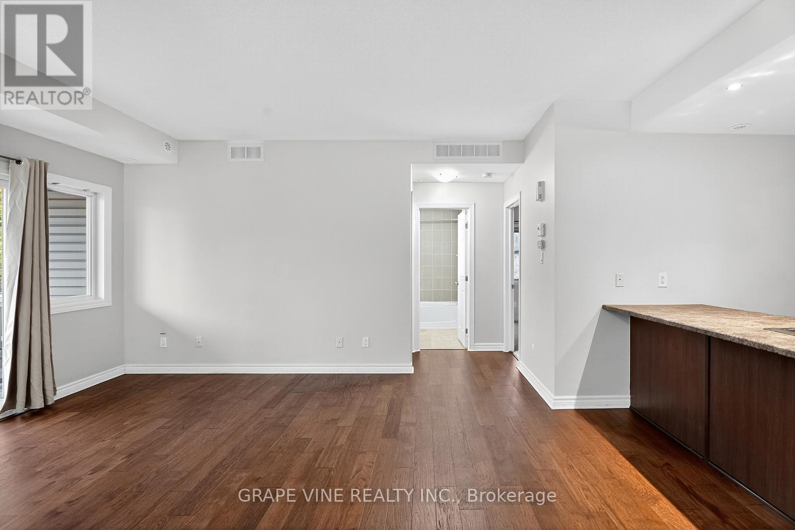 C - 140 Mocha Private