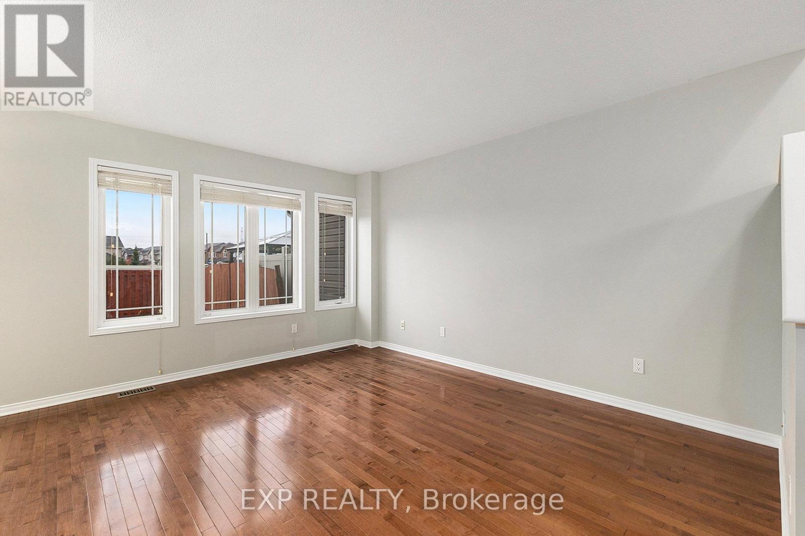 526 Pepperville Crescent