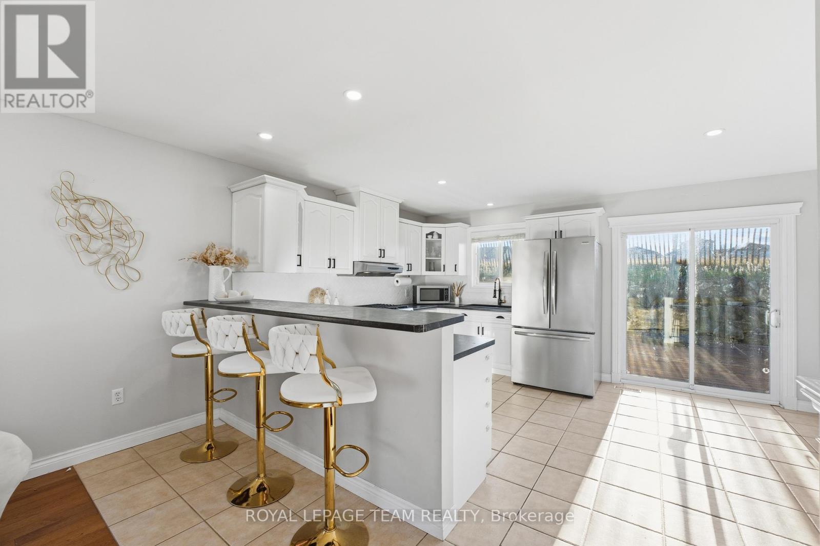 116 Mclachlin Street S