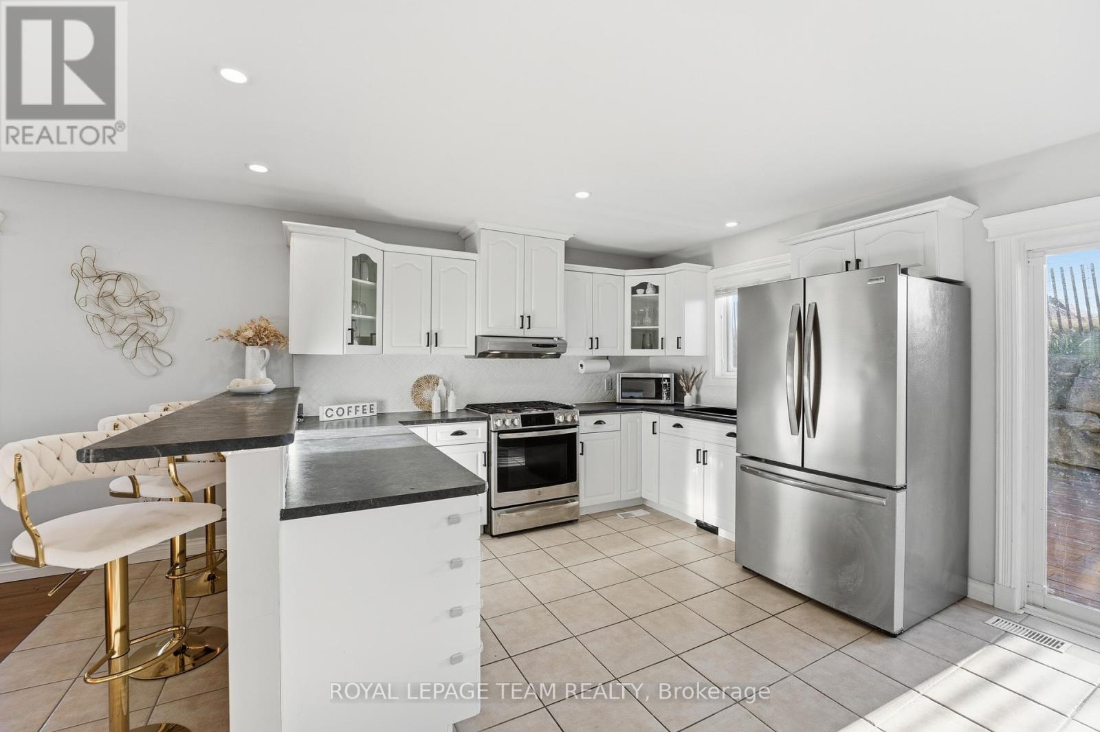 116 Mclachlin Street S