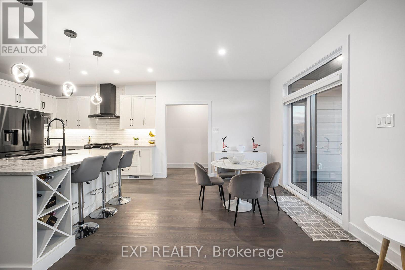 66 Bald Eagle Crescent